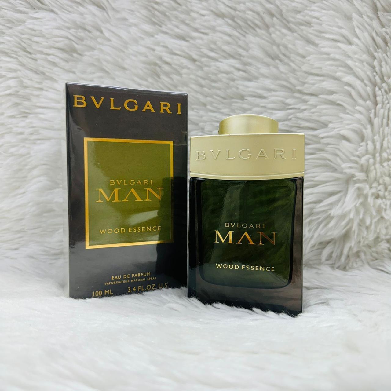 BVLGARI Man in Black Wood Essence